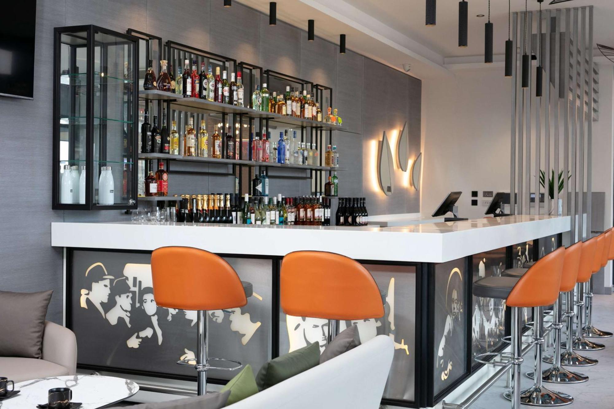 Spark By Hilton Luton Luton  Eksteriør billede
