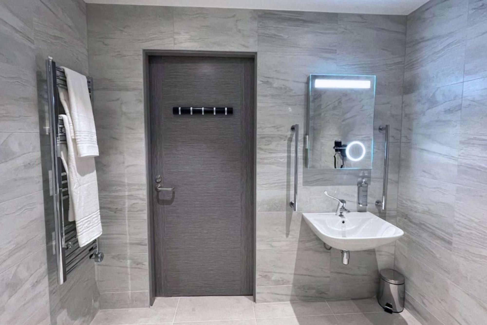 Spark By Hilton Luton Luton  Eksteriør billede
